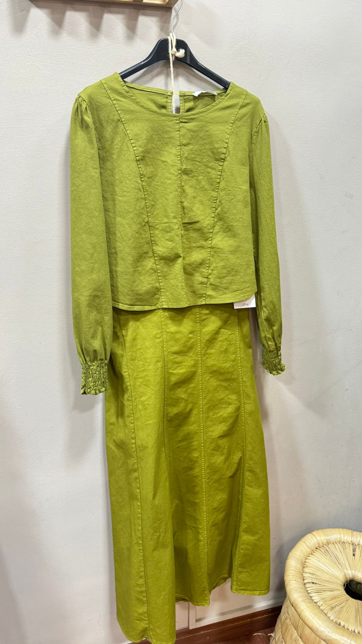 WhatsApp Image 2025-10-23 at 10.37.50 (1)