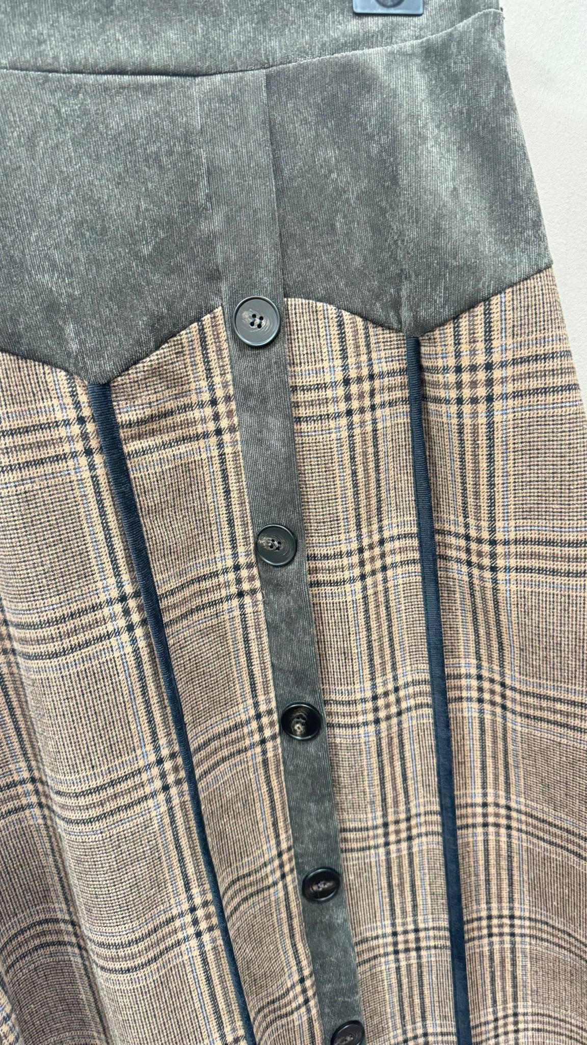 WhatsApp Image 2025-11-27 at 10.56.26 (9)