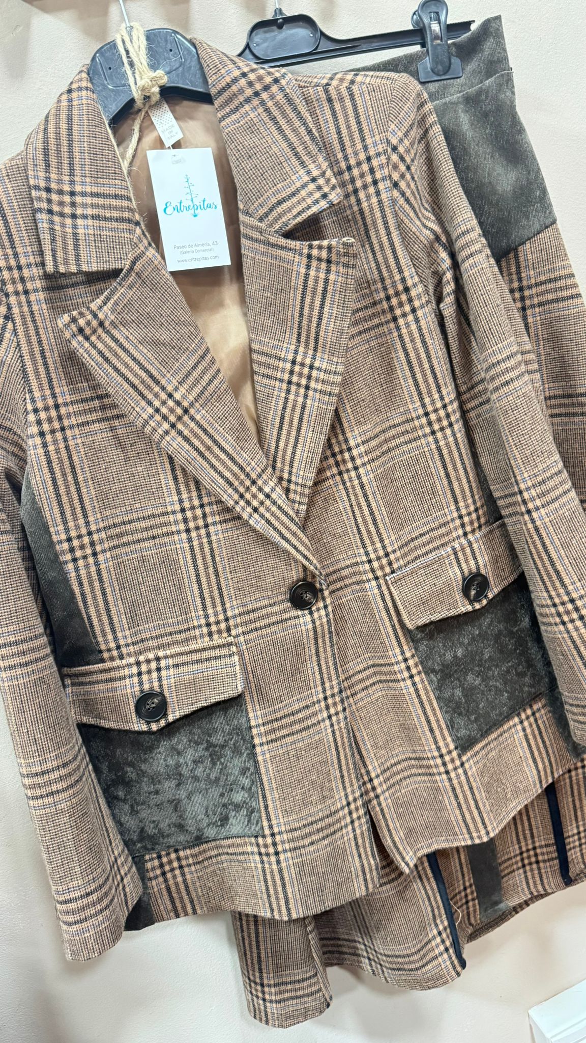 WhatsApp Image 2025-11-27 at 10.56.27