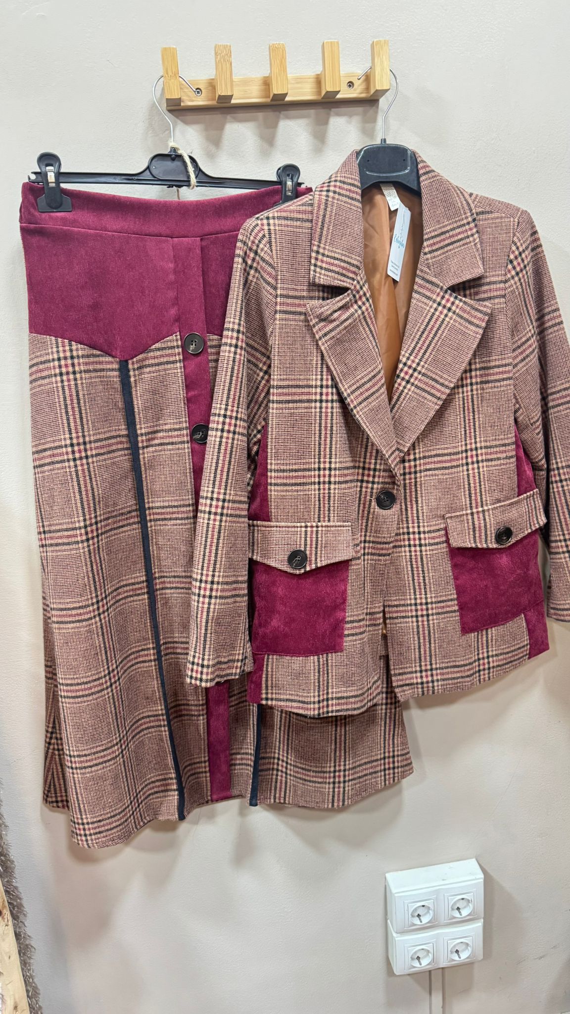 WhatsApp Image 2025-11-27 at 10.56.28 (2)